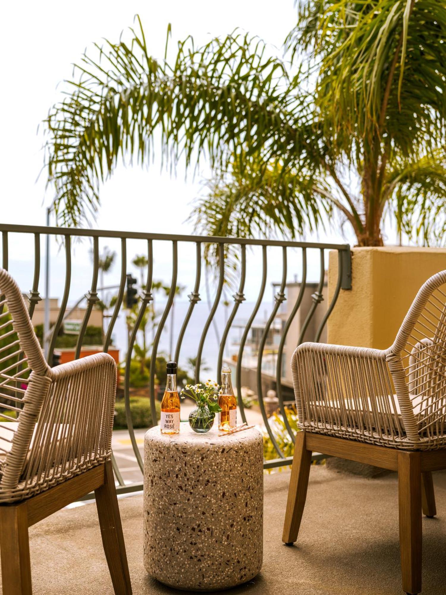 La Ensenada Hotel Laguna Beach, Sonder By Marriott Bonvoy Room photo